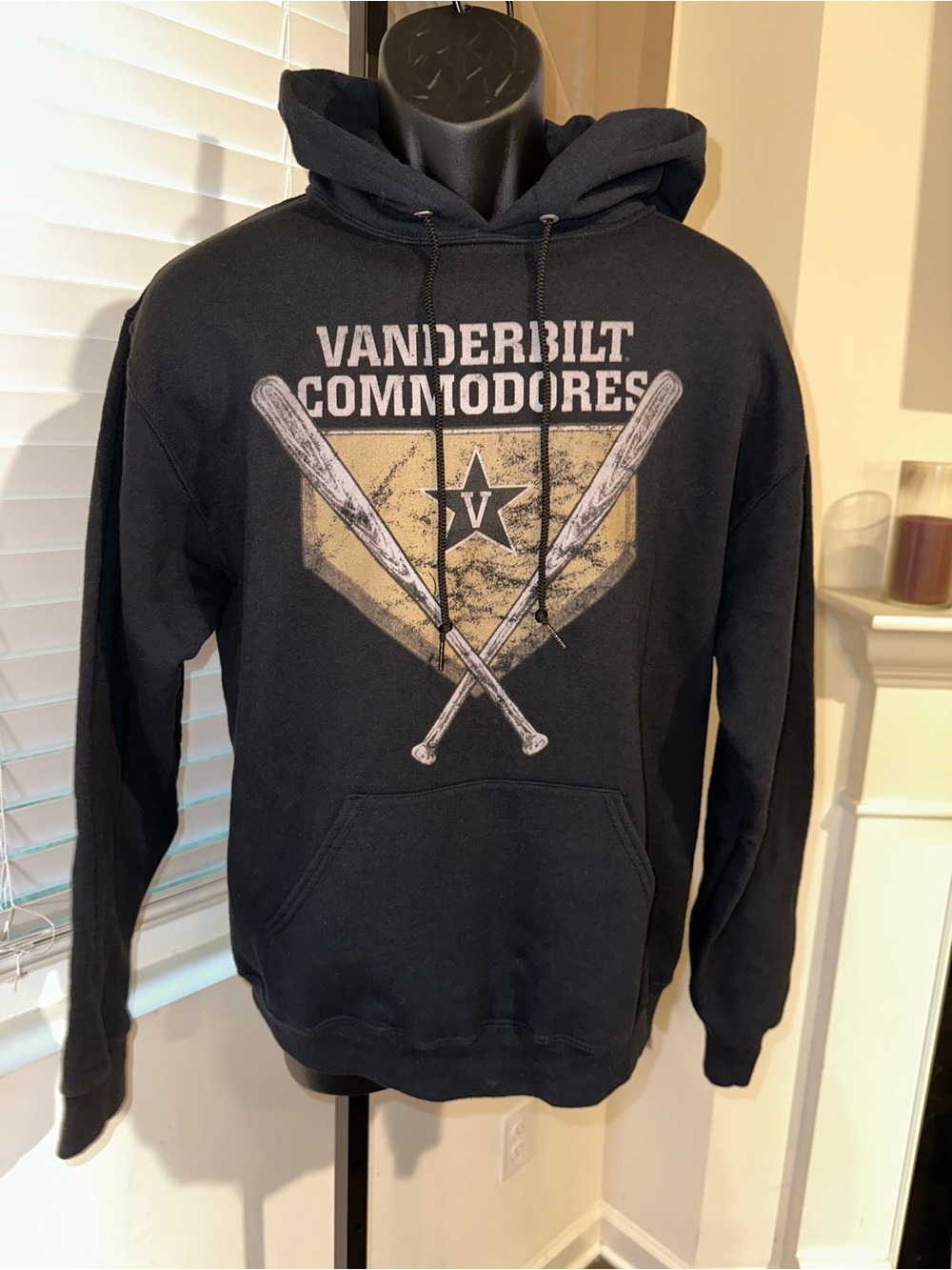 Vanderbilt Commodores Black Pullover Hoodie